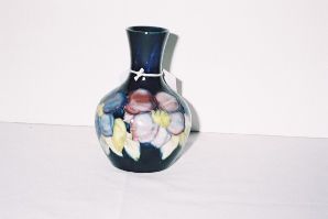 Moorcroft & Coalport. williammoorcroftpansyvase