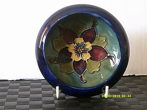 Moorcroft & Coalport. SECONDCOLUMBINEPATTERNINVERTEDBOWL